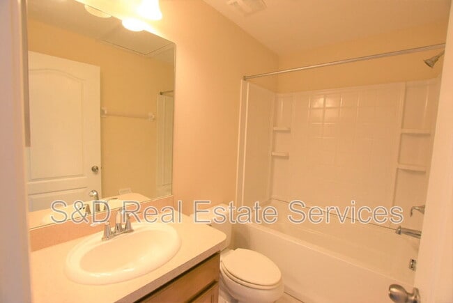 Building Photo - 4116 Winding Vine Dr