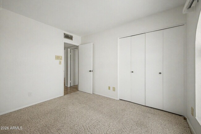 Building Photo - 14612 N 49th Way