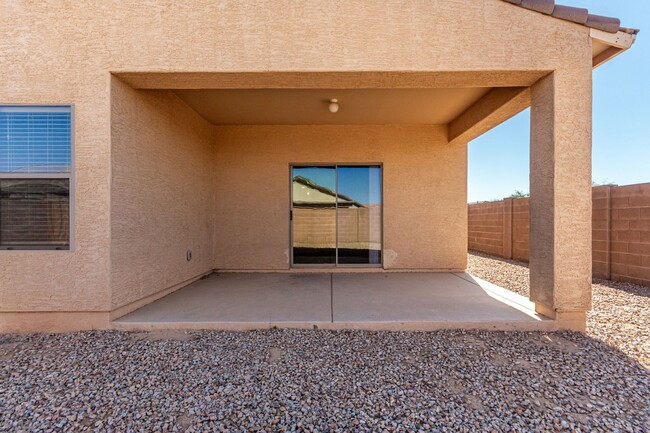 Building Photo - Spacious home in Maricopa!!