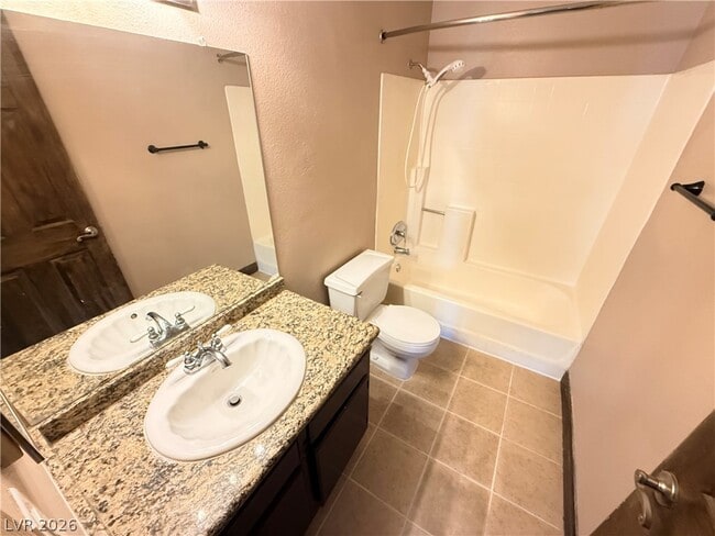 Building Photo - 7730 Secret Shore Dr