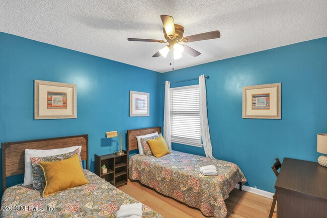 Building Photo - 1645 Westwind Dr