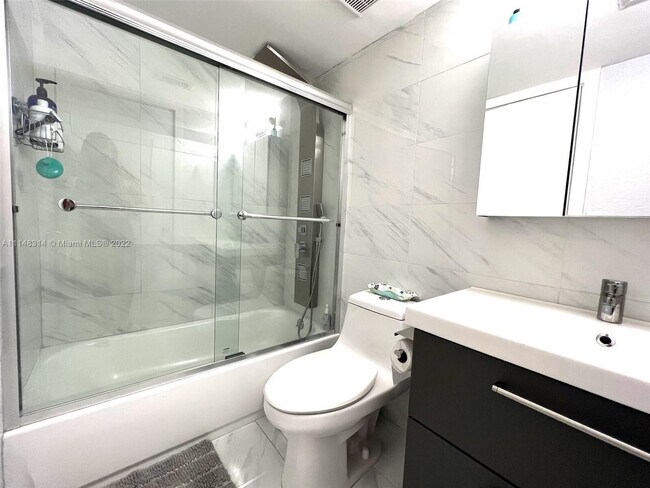 Building Photo - 9044 W Atlantic Blvd