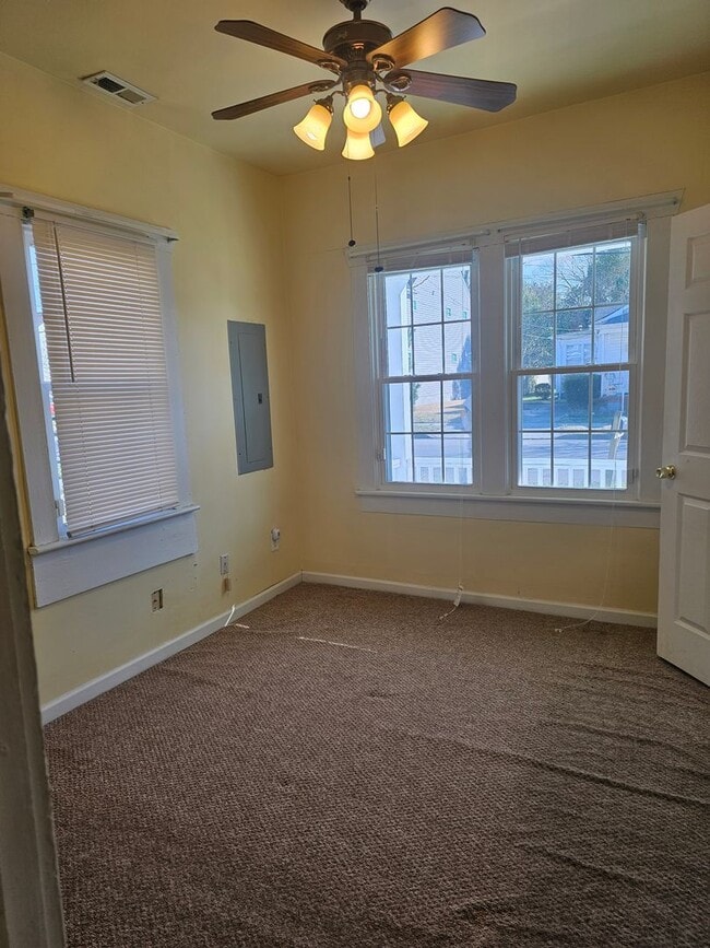 Building Photo - 966 Ave I