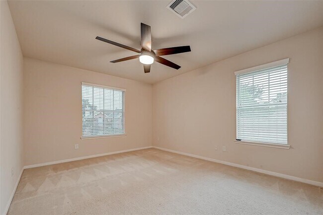 Building Photo - 21587 Tims Harbor Dr