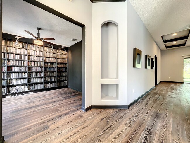 Building Photo - Gated, Lake Nona Luxury