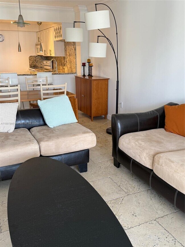 Building Photo - 5701 Collins Ave