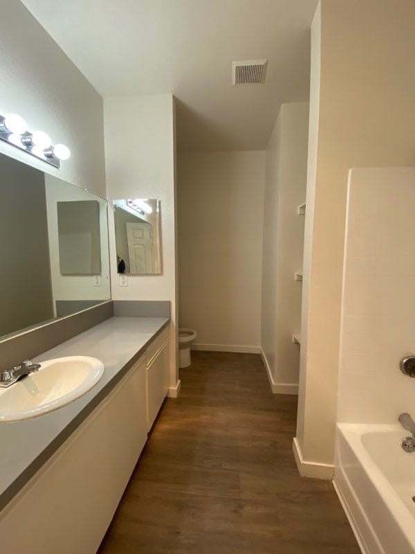 Building Photo - 4343 Whitsett Ave