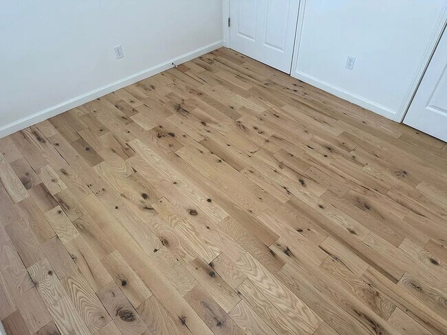 Building Photo - 316 S Marion St