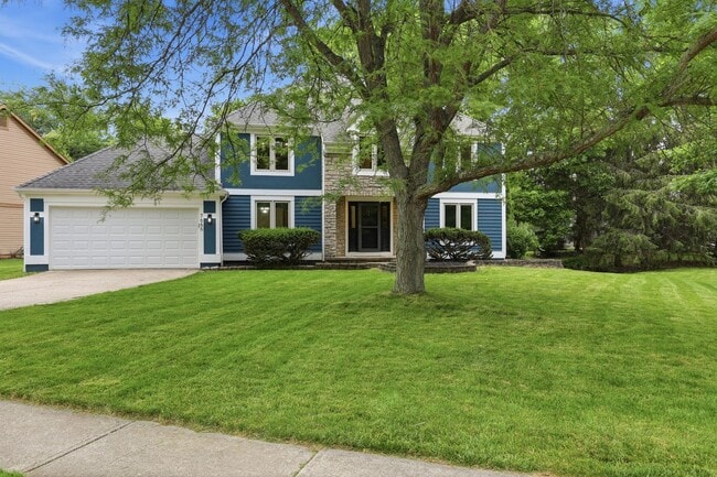 Building Photo - 7666 Windwood Dr