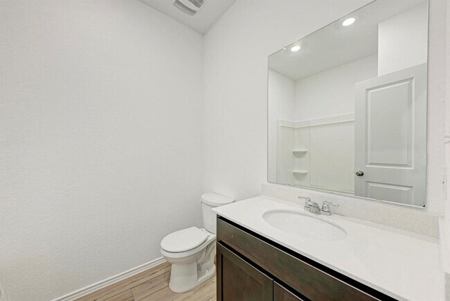 Building Photo - 526 Thunderstorm Ave