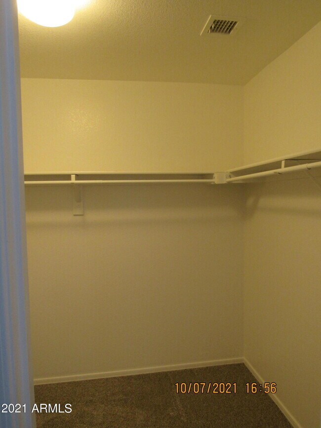 Building Photo - 2311 E Hazeltine Way
