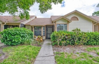 Building Photo - 2617 Bentley Dr