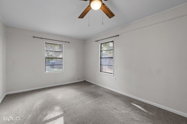 Building Photo - Check Out this Charming 3 bed 1 bath in Bossier