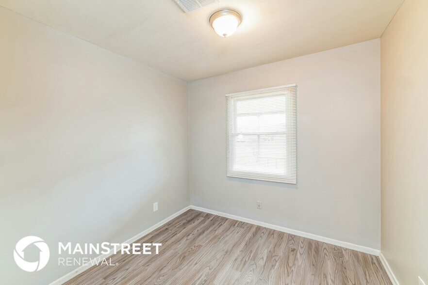 Building Photo - 9939 Appollo Ct