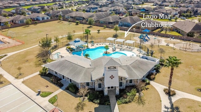 Building Photo - 2502 Arbor Edge Crossing