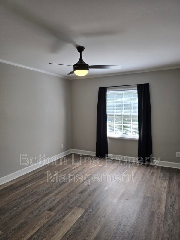 Building Photo - 5949 Quail Hollow Rd