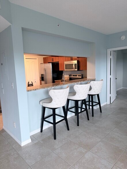 Building Photo - 4190 Gator Greens Way