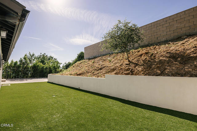 Building Photo - 5447 Rock Castle Dr