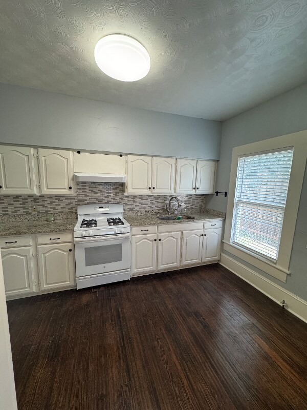 Building Photo - 5639 Santa Fe Ave