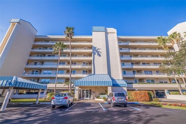 Building Photo - 7902 Sailboat Key Blvd S