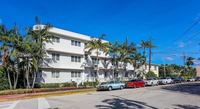 Building Photo - 841 W 40th St