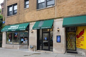 Building Photo - 714 W Belmont Ave