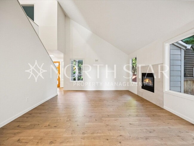 Building Photo - Lake Oswego Home for Lease – Fully Remodeled