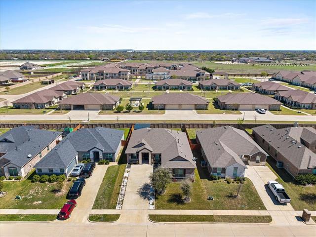 Building Photo - 220 Camden St