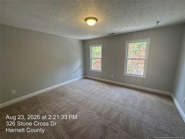 Building Photo - 326 Stone Cross Dr