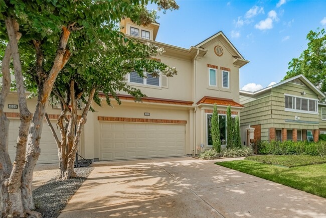 Building Photo - 4006 Lanark Ln