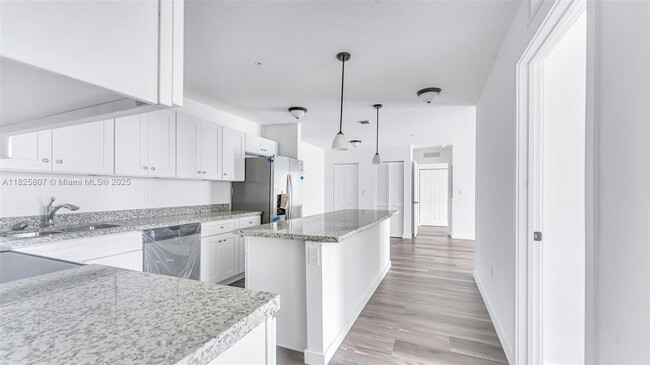 Building Photo - 13385 SW 250th St