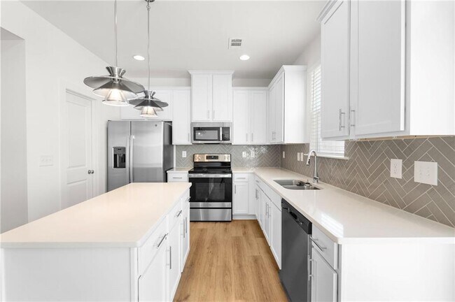 Building Photo - 2469 Honey Wy