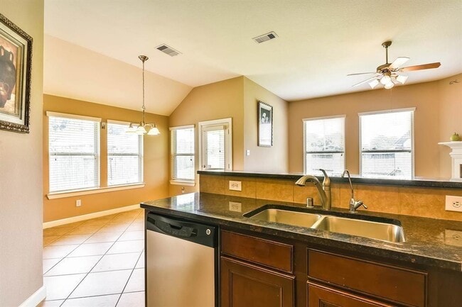 Building Photo - 9018 Chicory Star Ln