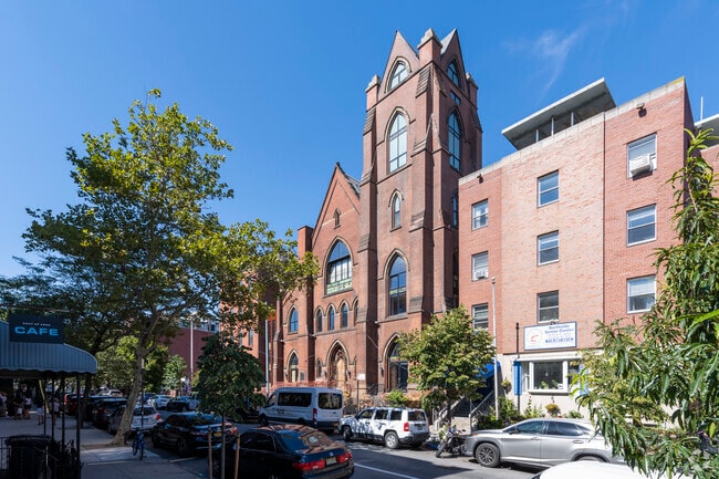 Primary Photo - Spire Lofts