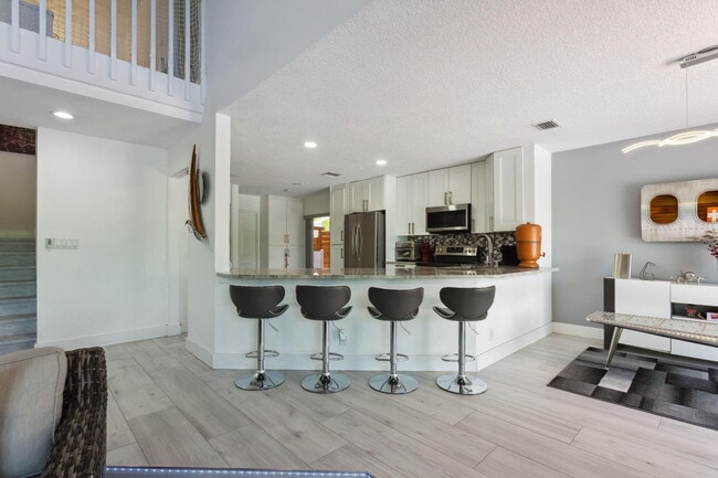 Building Photo - 6601 Sweet Maple Ln