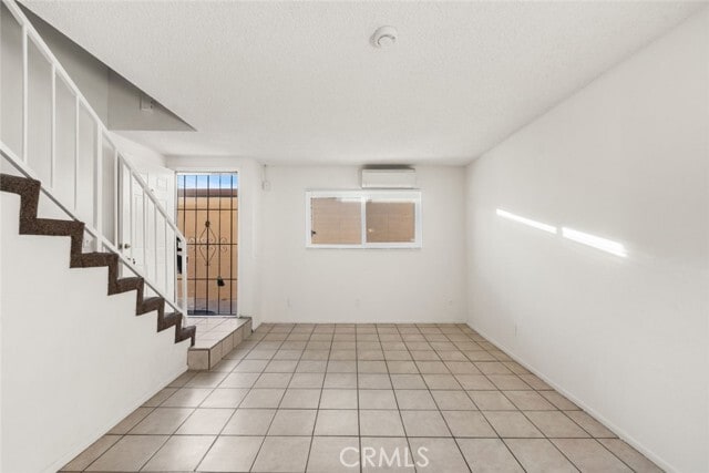 Building Photo - 324 E Ave Q7