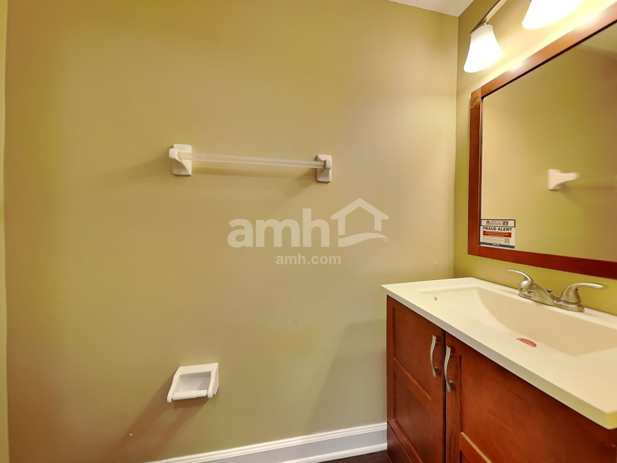 Building Photo - 327 Hartford Ct