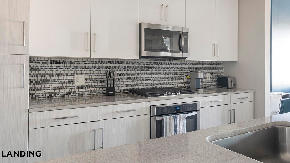 Building Photo - 1414 Wood Hollow Dr