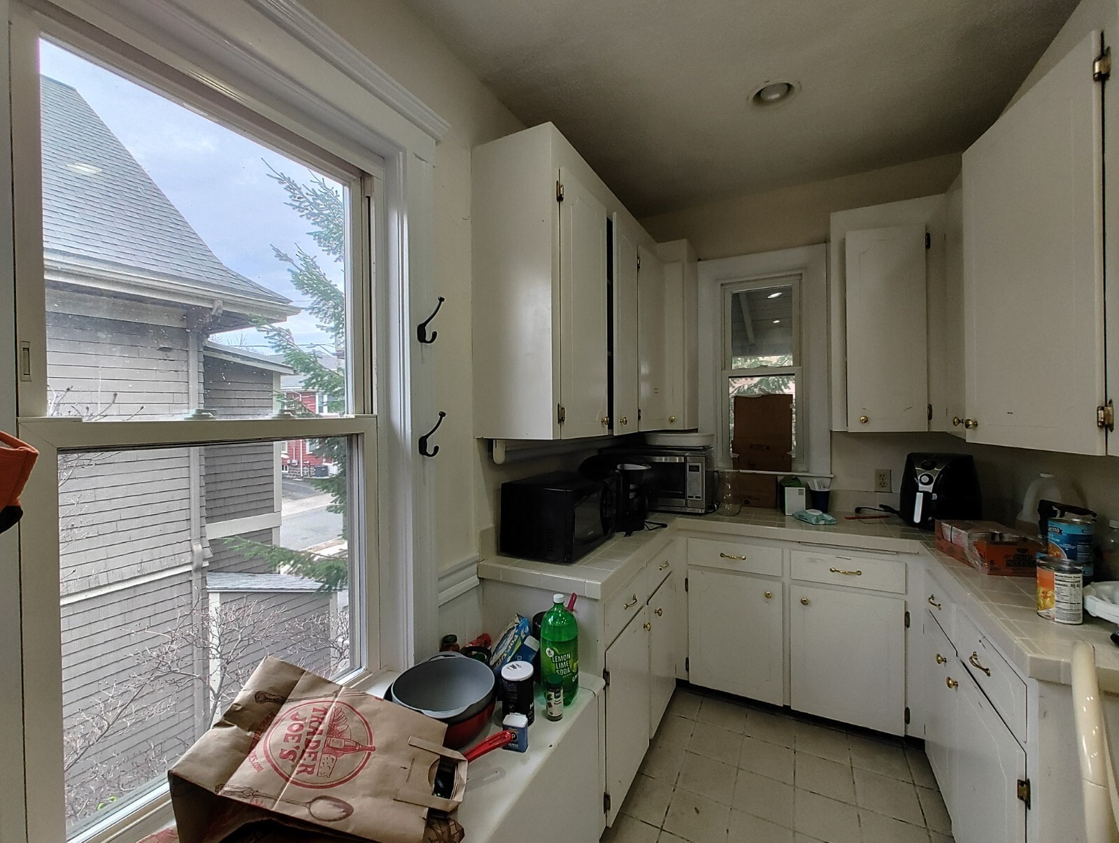 Building Photo - 207 Boston Ave