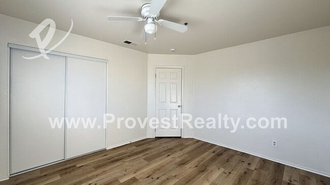 Building Photo - 16687 Zenda St