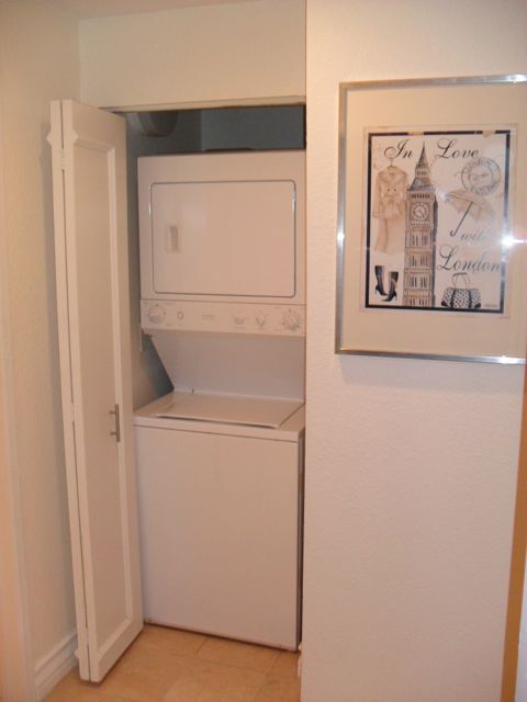 Building Photo - Meridian - Luxury 1Bdr/Bath Fully Furnished (Utilities Included)