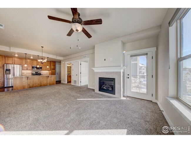 Building Photo - 4662 Hahns Peak Dr