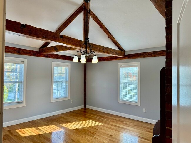 Building Photo - 722 Lowell St