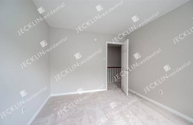 Building Photo - 3325 Pemberton Creek Ct