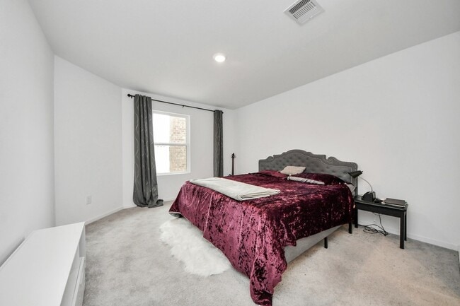 Building Photo - 28910 Texas Sparrow Ln