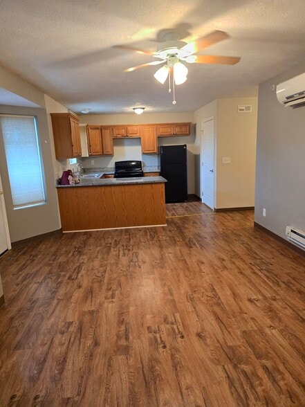 Building Photo - 5405 Hamilton Blvd