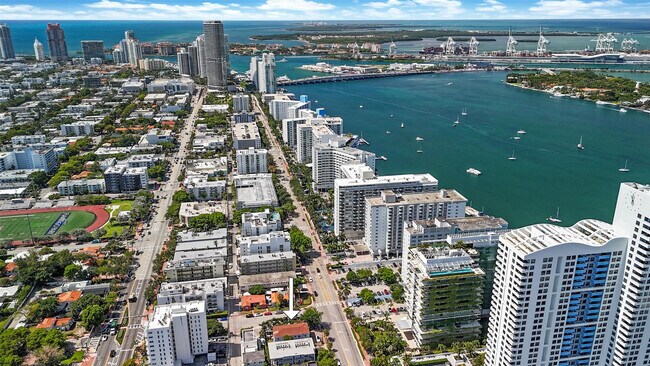 Building Photo - 1241 13th St