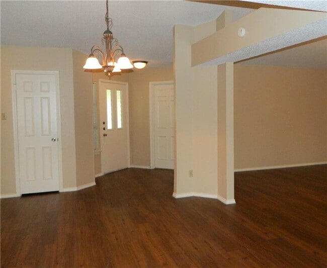 Building Photo - 13108 Lubbock Ln