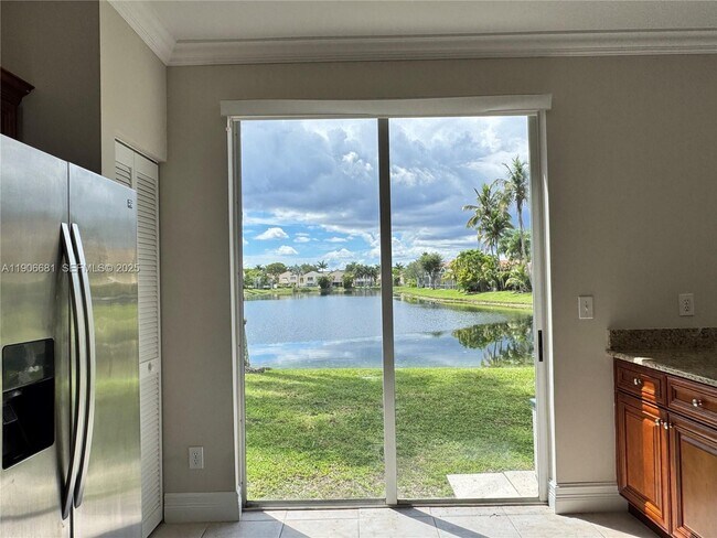 Building Photo - 11216 NW 46th Dr