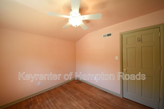 Building Photo - 8356 Cape View Ct